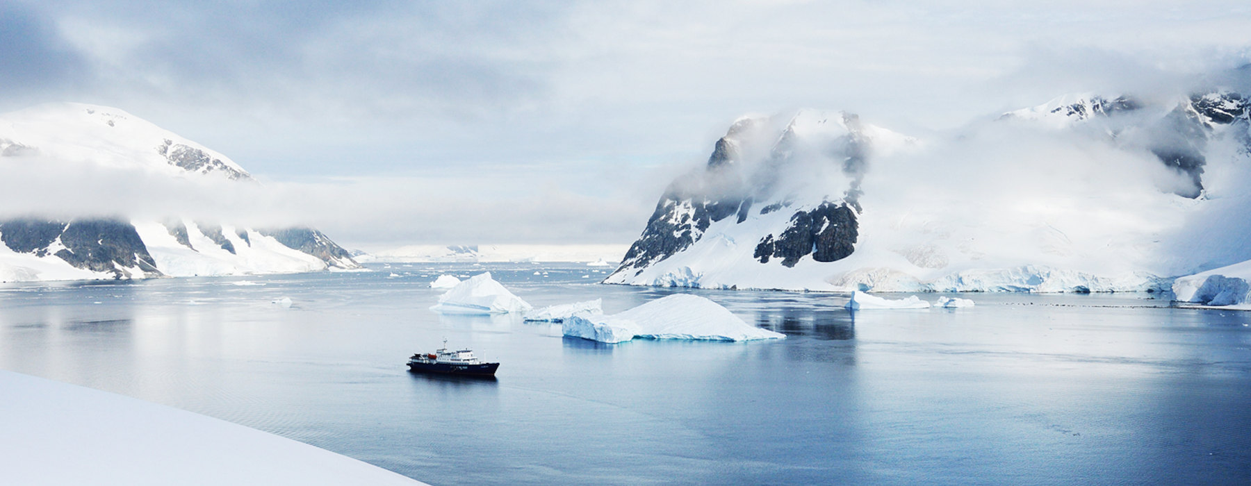 Antarctica<br class="hidden-md hidden-lg" /> Luxury Adventure Holidays